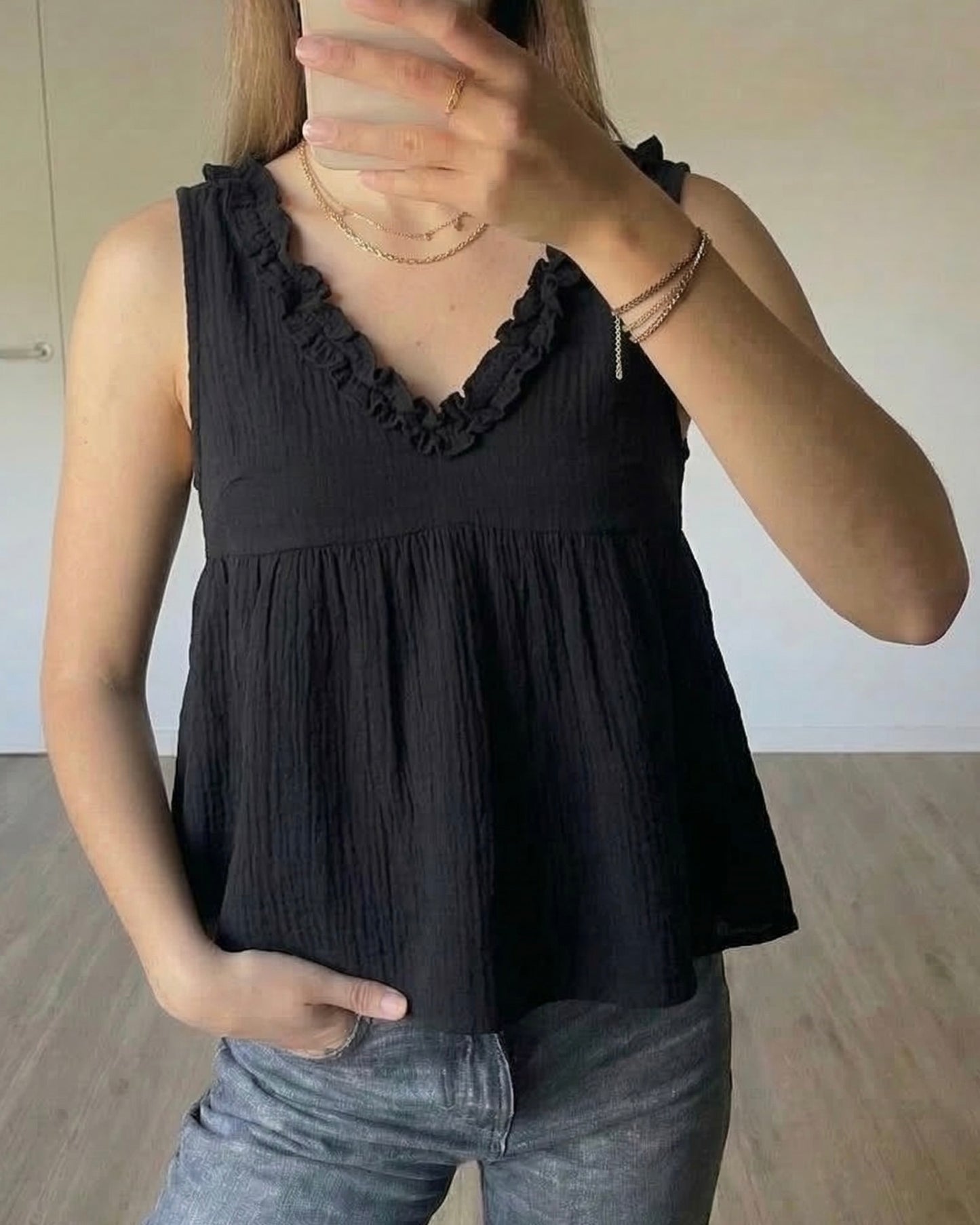 Top Mila noir